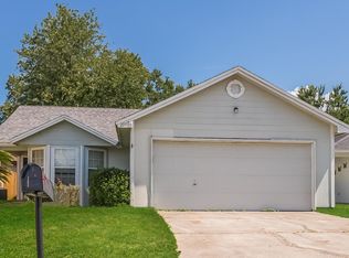 2016 Cardiff Ln, Middleburg, FL 32068