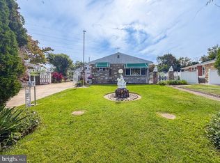 9601 Dedaker St, Philadelphia, PA 19115