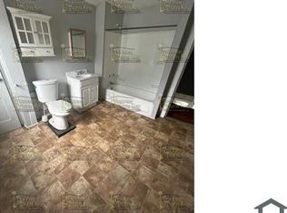 24 Peckham St, Rochester, NY 14621