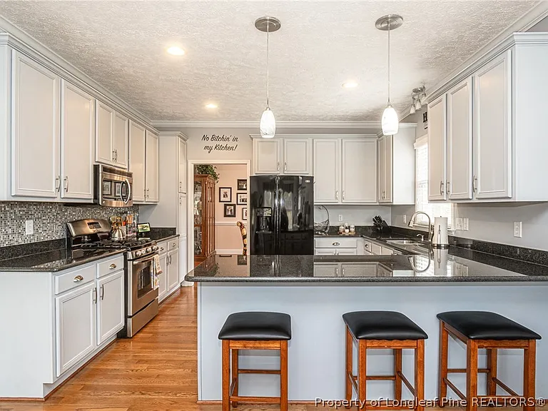 3021 Bankhead Dr — Photo 16
