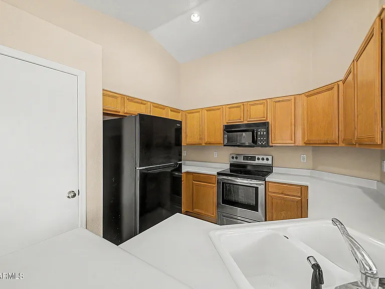 8151 W Tonto Ln — Photo 15