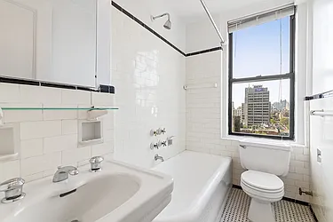 Rented by Akelius Real Estate Management