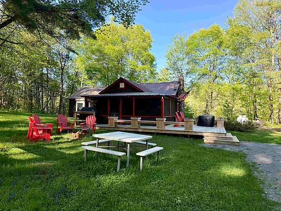 3rd image of 515 Sterling Pond Rd
