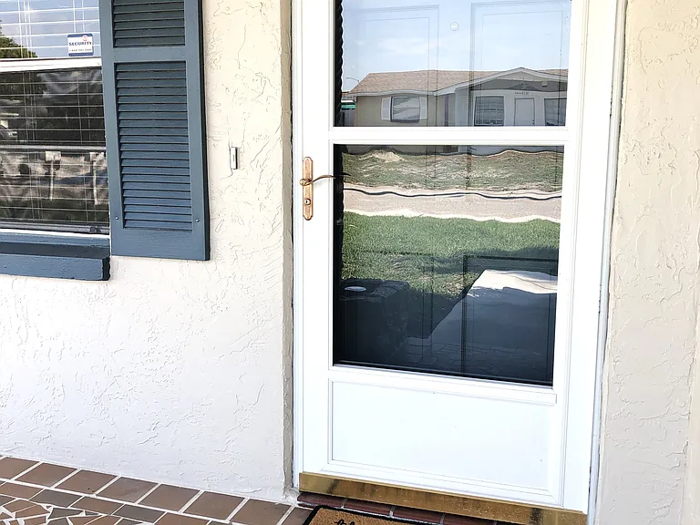 5714 Chipper Dr — Photo 5