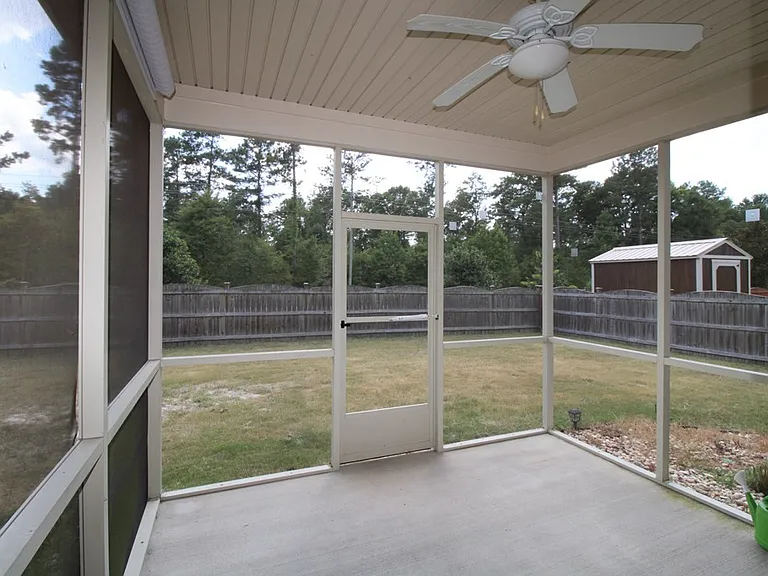 870 Cormier Dr — Photo 31