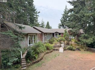 700 Quattomah Ln, Pt Orford, OR