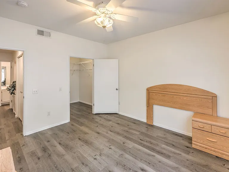 5415 W Harmon Ave #1038 — Photo 11