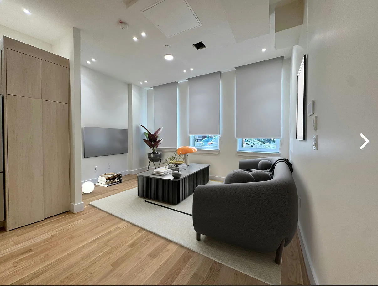 331 Bedford Avenue — Photo 1