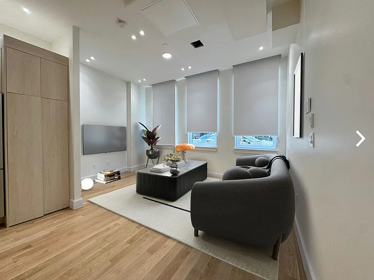331 Bedford Ave #1 — Photo 1