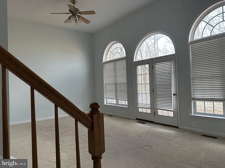 18405 Sierra Springs Sq — Photo 32
