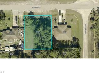 1084 Jaguar Blvd, Lehigh Acres, FL 33974