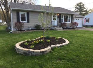 27 Maine Ave, Rensselaer, NY 12144