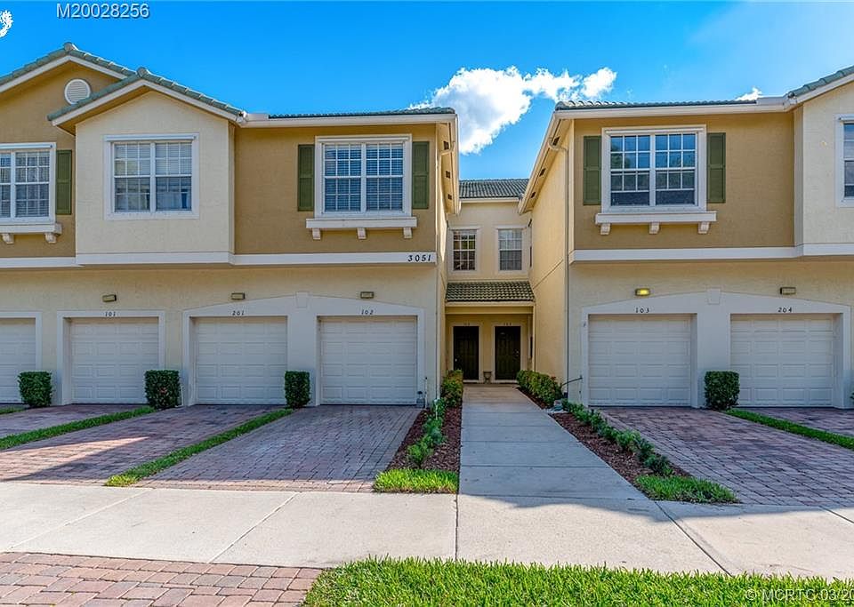 1st image of 3051 SE Lexington Lakes Dr APT 102