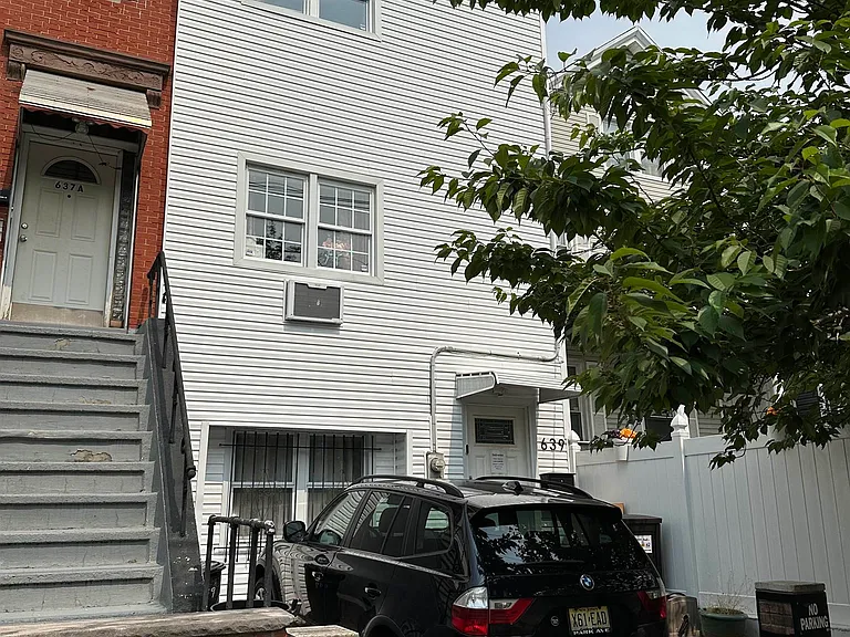 639 Palisade Ave #1 — Photo 3