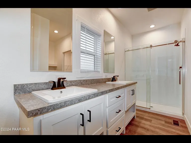 17828 E Hunters Ln — Photo 10