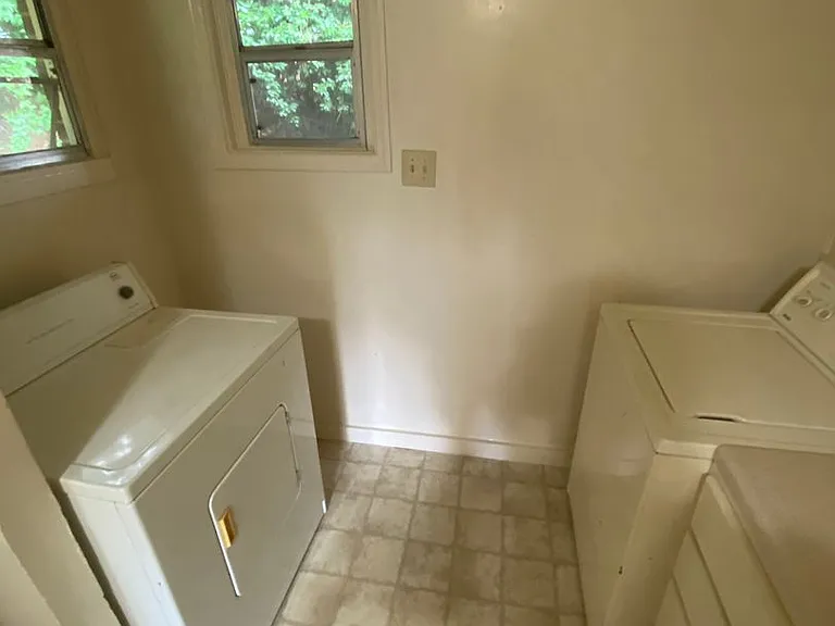 280 Peabody St — Photo 16