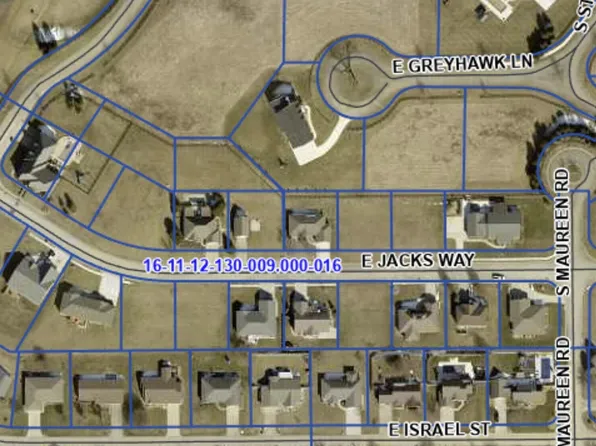 704 S Shane St, Greensburg, IN 47240