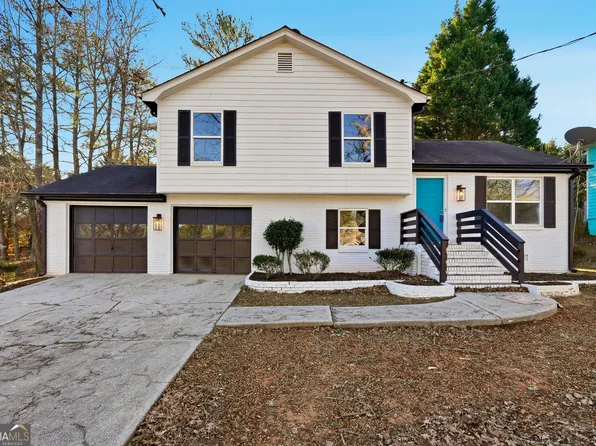 241 Summer Pond Trl, Lawrenceville, GA 30046