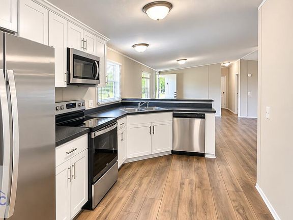 2nd image of 131 Stevens Rd