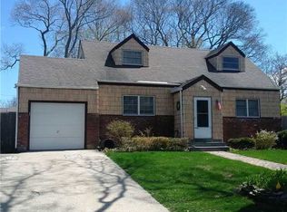 47 Colony Rd, Port Jefferson Station, NY 11776