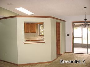 4th image of 190 Maywood Ave NW