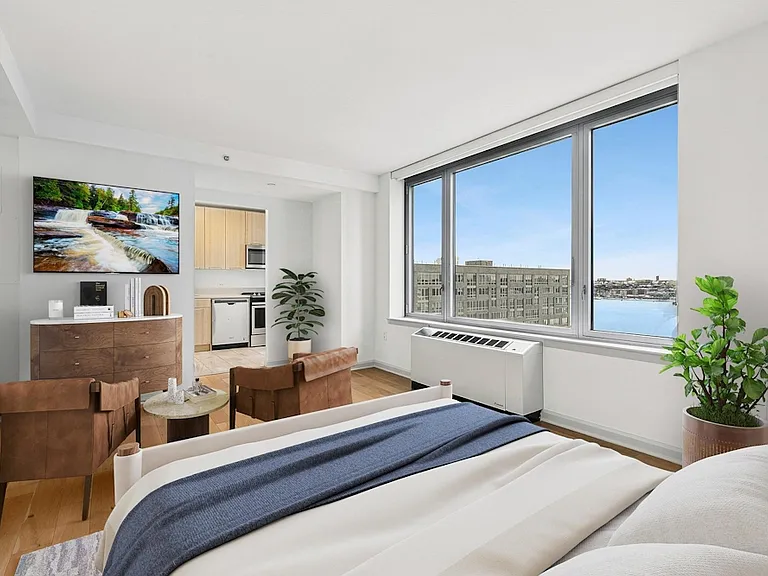 601 W 57th St #32D — Photo 1