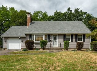 18 Ivy Rd, Plainville, CT 06062