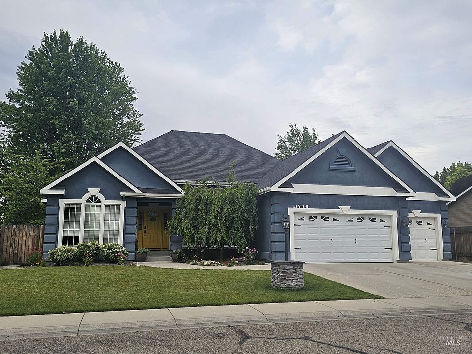 1st image of 11746 W Daniel Dr