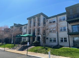 2720 Dale St N #C101, Roseville, MN 55113