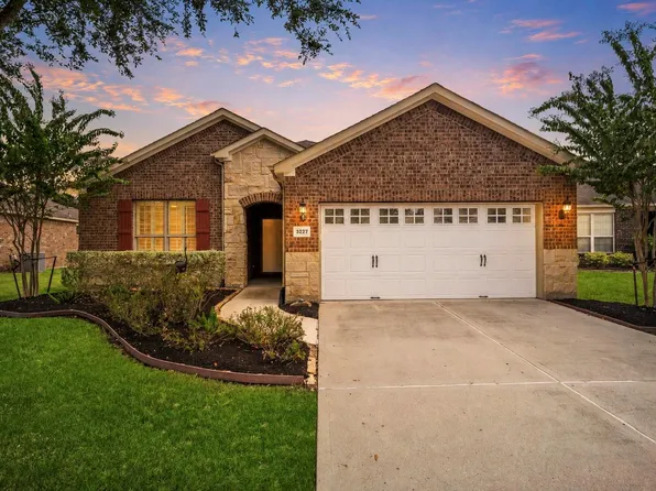 3227 Persimmon Grv, Richmond, TX 77469