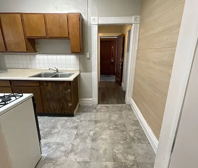 318 N 17th St #4 — Photo 27