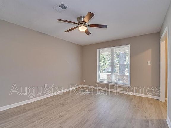 5th image of 121 Sunnywood Dr