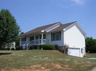 4590 Diamond Hill Rd, Moneta, VA 24121