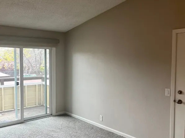 530 E Patriot Blvd, Reno, NV 89511