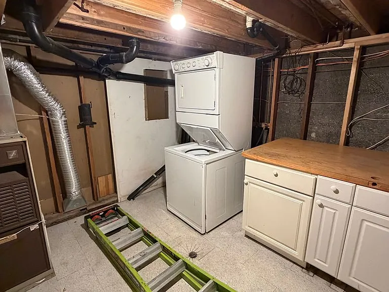 625 E Wilmington Ave — Photo 40