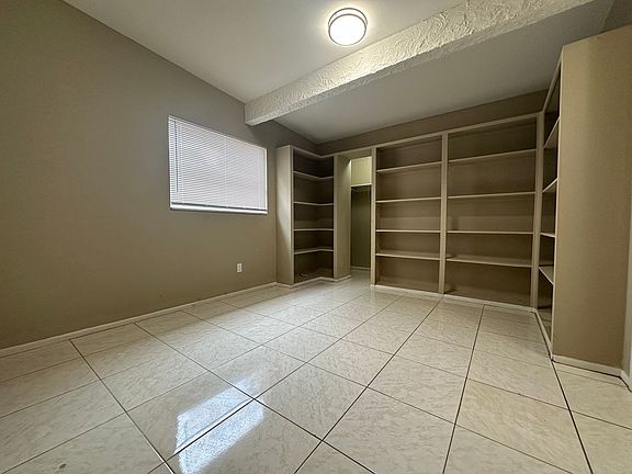 4th image of 8728 N Mandarine Pl Unit B