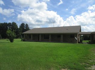 84 Columbia Rd, Magnolia, AR 71753