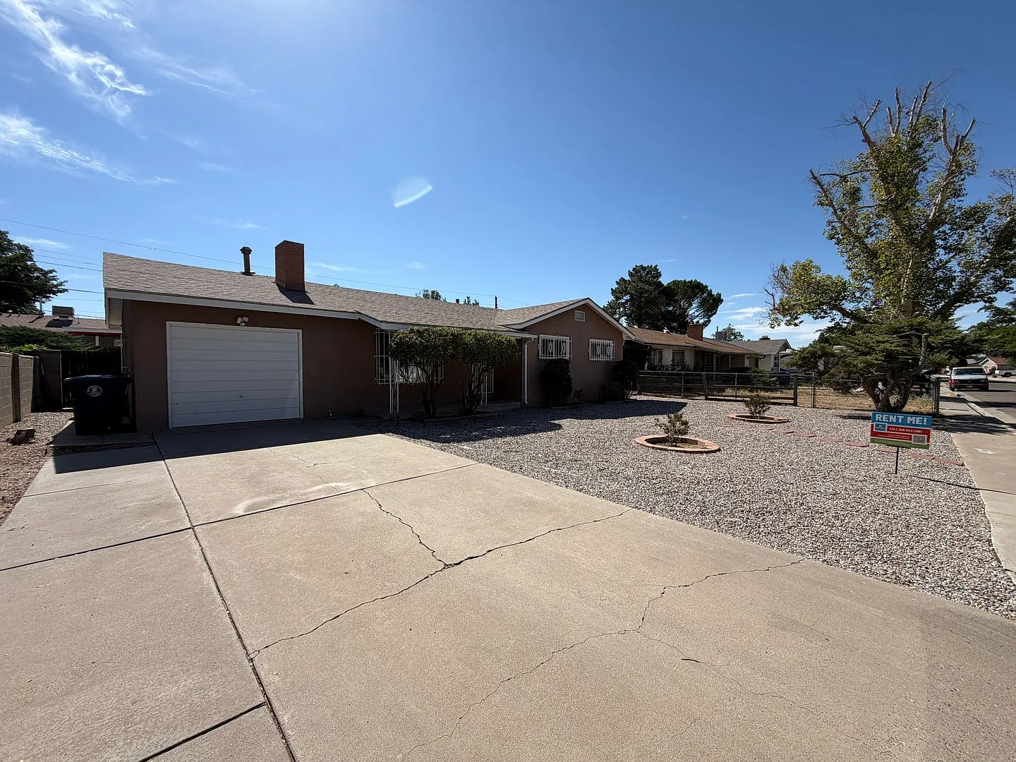3 Bedroom Single Story Home Available Near San Mateo Blvd NE & Candelaria Rd NE! — Photo 3