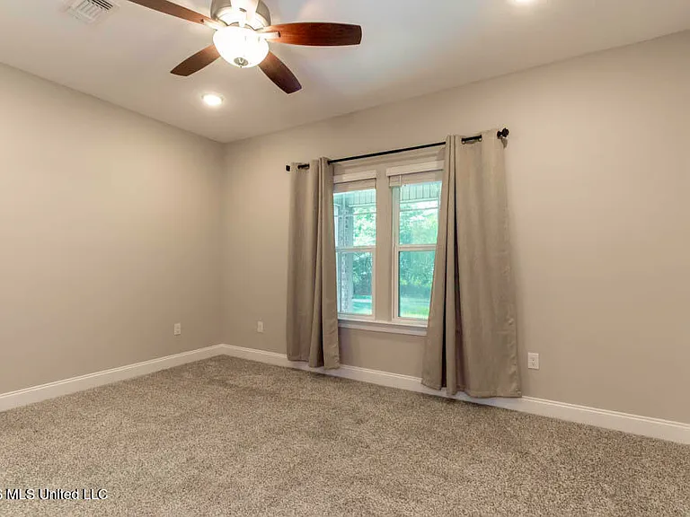 11982 W Landon Green Cir — Photo 25