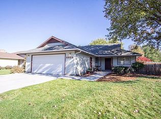 2295 Granite Dr, Walla Walla, WA 99362