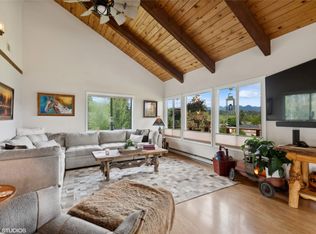 324 Lake Hills Dr, Bigfork, MT 59911