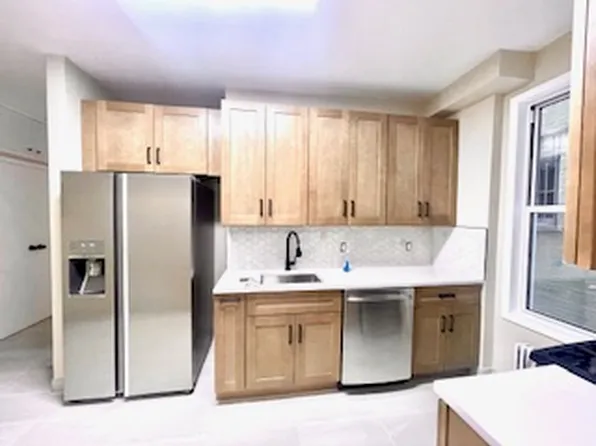 32-76 35th Street image 1 of 13