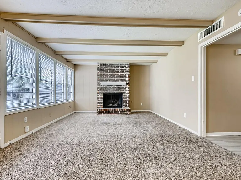 6818 Thornwild Rd — Photo 5