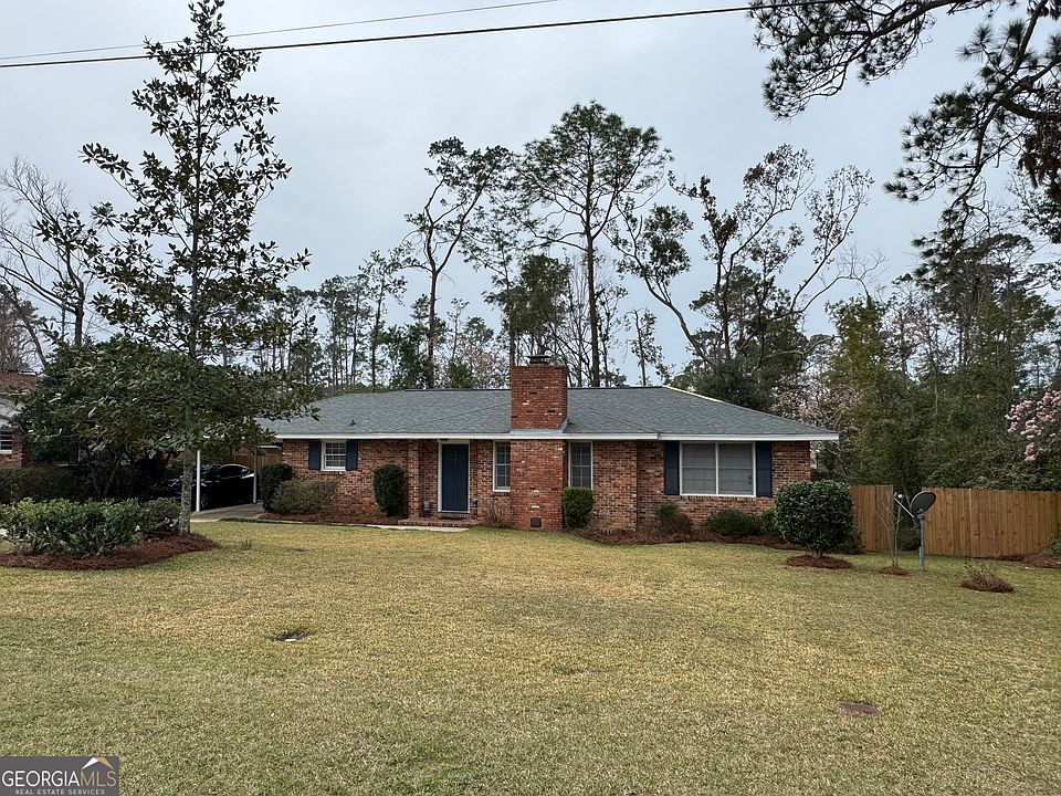 1st image of 35 Loganberry Cir