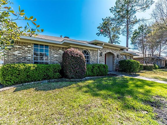2nd image of 1234 Goldenrod Dr