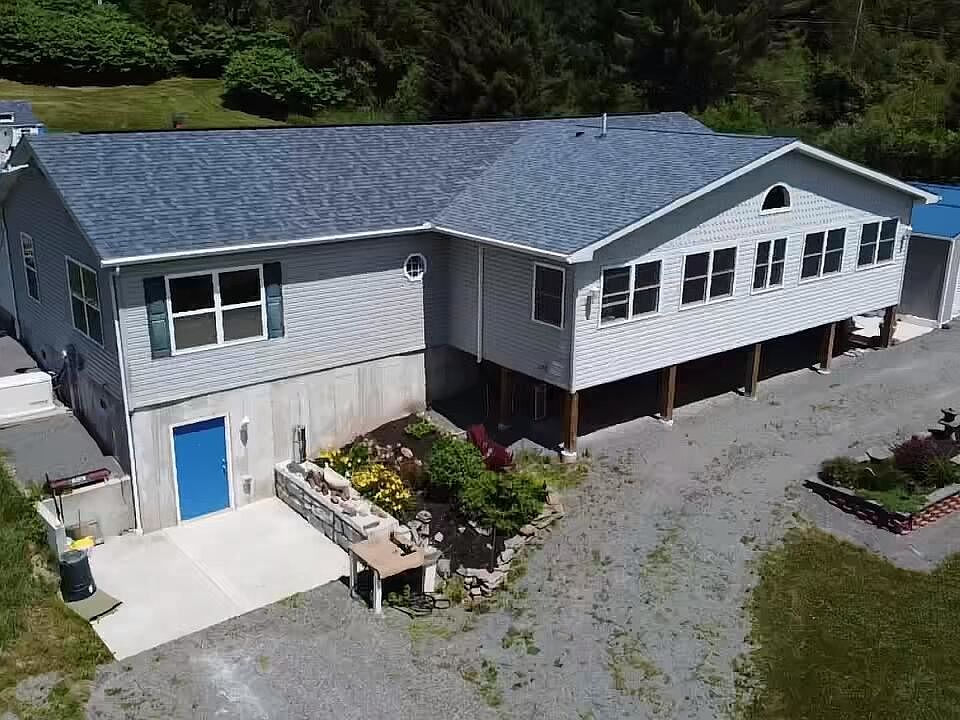 32 Maines Rd, Hawley, PA 18428 Zillow