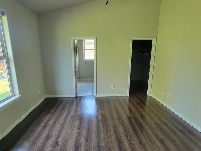 2959 Oliver St — Photo 13