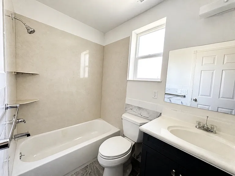 1506 Lincoln Ave #D — Photo 10