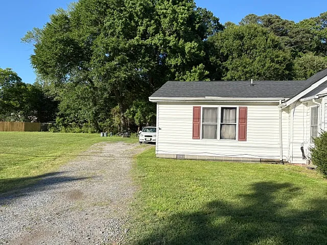 1100 Carys Chapel Rd — Photo 12