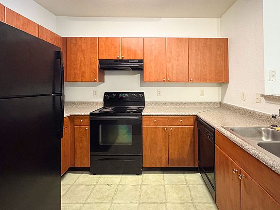 2nd image of 202 E South St Unit 3047